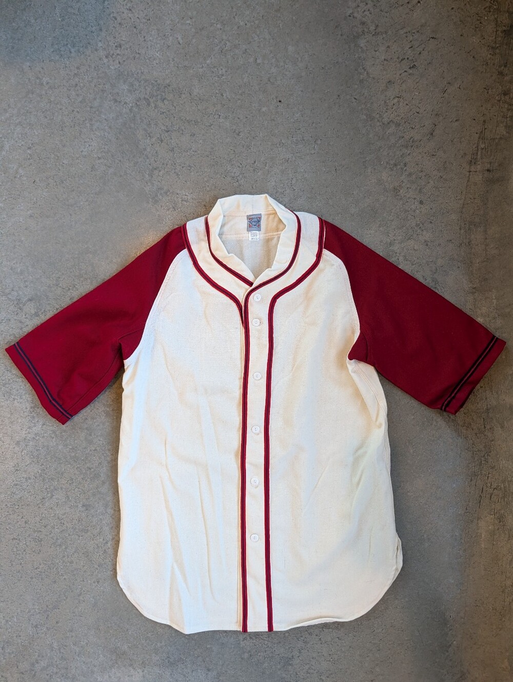 NWOT %100 Wool Ebbets Field Baseball Flannel Jersey Medium Red Cream